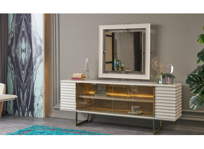 Mobili da sala da pranzo con specchio in legno color beige, credenza.