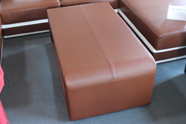 Tavolo in pelle Tavolino da salotto Imbottito Nuovo Tavolino Tavoli 132x70x45