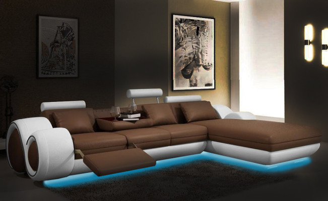Elegante abitazioni - Divano d'angolo di lusso perfetto in forma di L per il soggiorno.