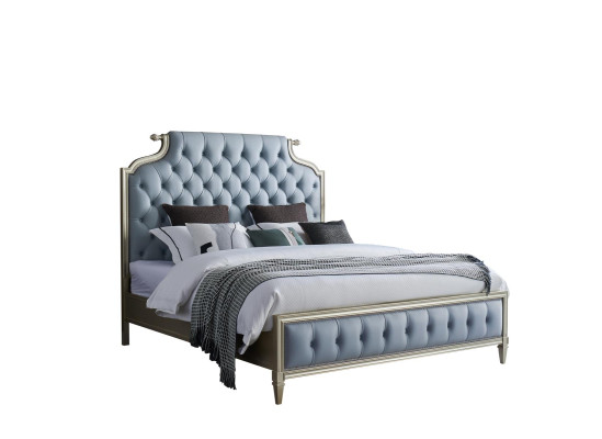 Elegante letto Chesterfield con 2 camere da letto e rivestimento di alta qualità