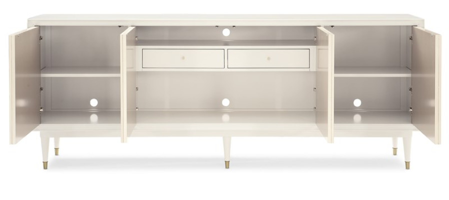 Mobili di design di lusso, comodini, tavolino basso, credenza, armadi moderni in legno.