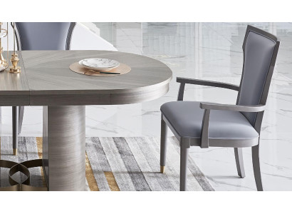 Set di sedie design con seduta imbottita, mobili di lusso, sedie reclinabili in legno per sala da pranzo.