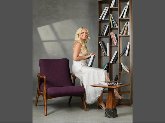 Design sedie viola poltrona divano sedile soggiorno legno moderno imbottitura tessuto