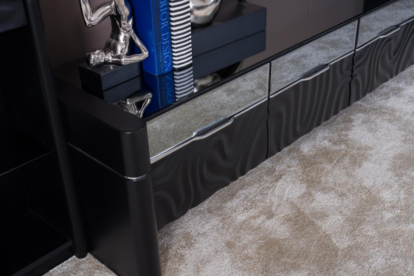 Mobile tv in legno moderno con scaffale, stile e mobile tv in stile moderno per soggiorno.