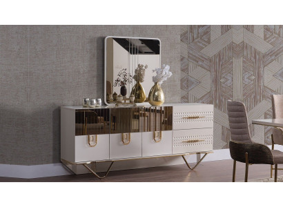 Mobile in legno lucido di lusso con cassettone e credenza