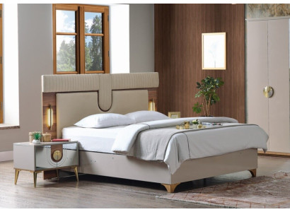 Set camera da letto di lusso Letto + 2 comodini Completo in legno Nuovo moderno