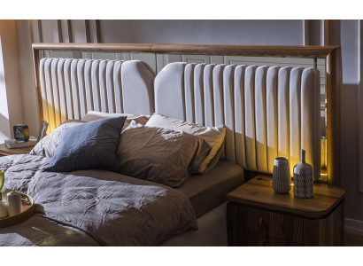 Set da camera da letto di lusso Letto + 2 comodini in legno Moderno completo
