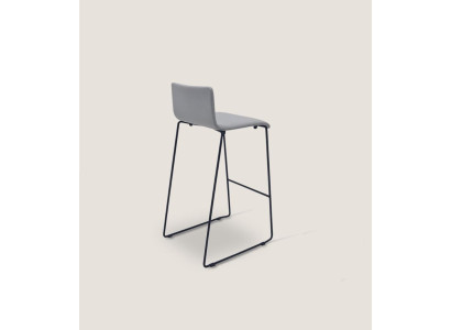 Alto sgabello grigio chiaro di lusso, sedie imbottite in stile mobili design.