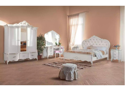 Set completo di mobili per la camera da letto. Set di mobili classici bianchi 8 pezzi nuovi.