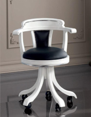 Sedia da ufficio in legno, poltrona da ufficio Chesterfield, mobili italiani neri, girevoli, nuovi.