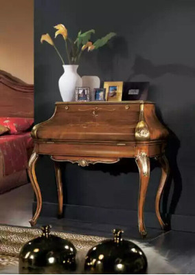 Design lusso Marrone tavolino consolle in legno per camera da letto.