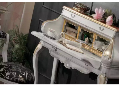 Tavolino trucco bianco, lussuoso comò da console in legno, design classico.