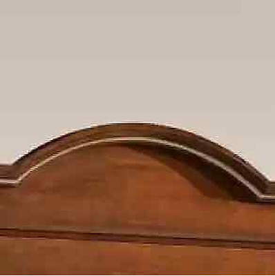 Vetrina in legno, armadio in legno classico con vetrine in vetro design per soggiorno.