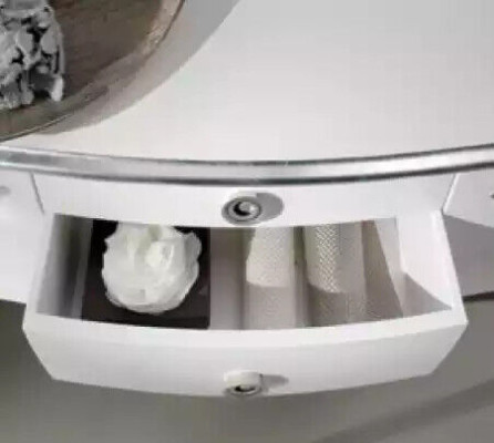 Mobiletto in legno, mobile per soggiorno, credenza, buffet, armadi in legno nuovi.