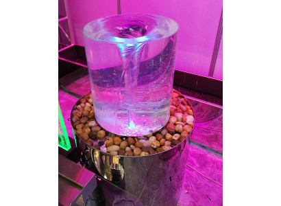 Fontana a bolle all'aperto guidata Vortice Tornado Fontana a bolle Tornado