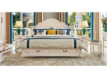 Set di camera da letto sorprendente con letto e comodini in bianco