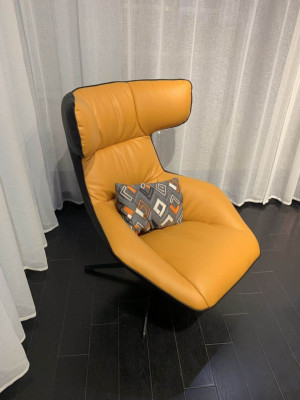 Mobili di design di lusso Poltrona di design moderna 75 x 101cm Pelle Soggiorno