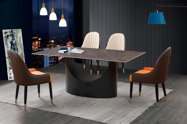 Tavolo da pranzo di lusso con base a colonne in stile marmo per arredamento della sala da pranzo.   Tavolo da pranzo di lusso con base a colonne in stile marmo per l'arredamento della sala da pranzo.