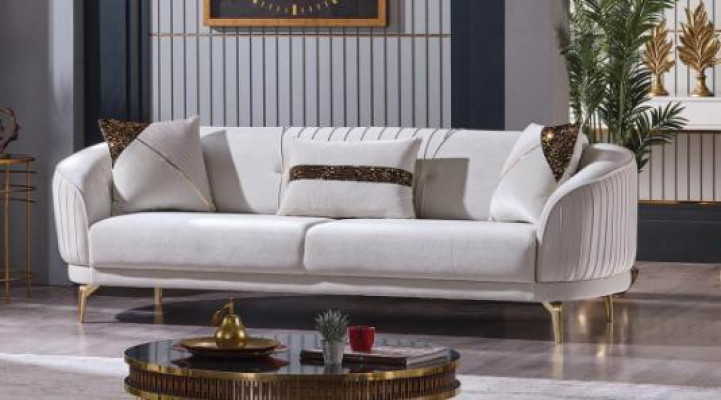 Set di divani imbottiti da designer a tre posti per il soggiorno con divani moderni.