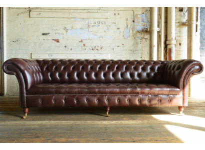 Divano 4 posti a sedere design Chesterfield rivestimento in pelle tessuto nuovo