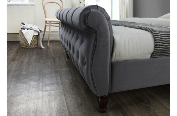 Classico letto matrimoniale in velluto, letto doppio in tessuto, camera da letto per hotel imbottita 180x200