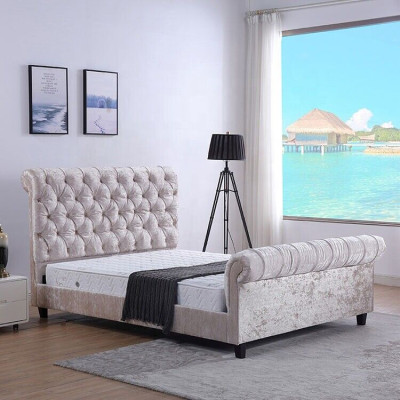 Moderno Letto Chesterfield Beige, Design Letto Matrimoniale di Lusso, Mobili di Design.