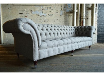 Divano in tessuto in stile Chesterfield, divani grandi xxl, seduta di 265 cm.