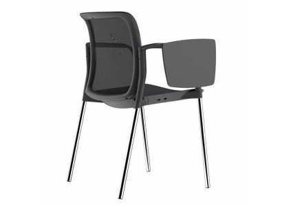Poltrona moderna di alta qualità, design elegante, sedia nera elegante, sedia da ufficio.