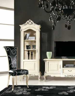 Set di parete classica con vetrina, mobile tv, credenza, vetrine, armadio, armadi a 3 pezzi.