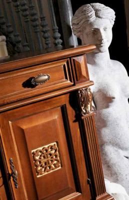 Mobile classico in legno da parete - credenza - buffet - vetrina - mobile di lusso