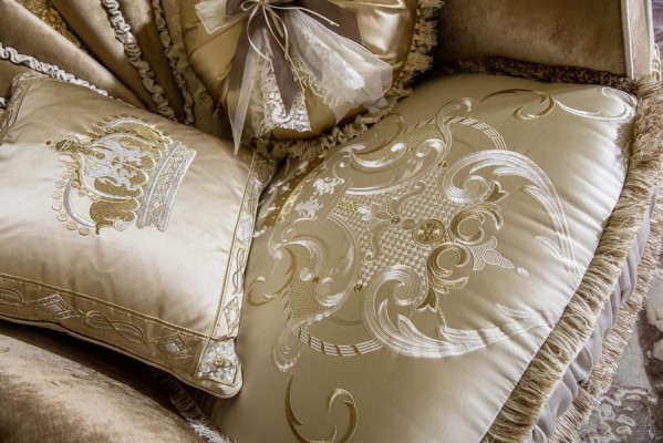 Divano ad angolo a L in tessuto imbottito, design di lusso, divano a tre posti per soggiorno.