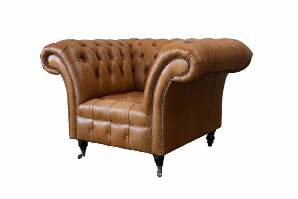 Sedia poltrona da salotto in stile classico Chesterfield con rivestimento in tessuto di lusso.