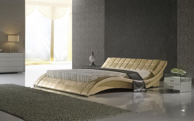 Letto matrimoniale doppio in camera da letto matrimoniale con design in pelle di lusso.