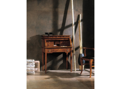 Mobili da ufficio in legno italiani Tavoli Tavolo Scrivania Segretaria Scrivanie