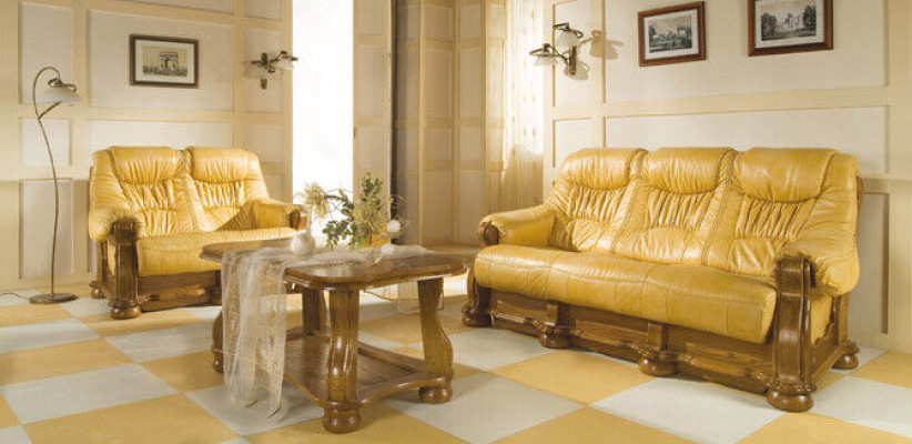 Divano in stile country in pelle con struttura in legno 3+1+1.