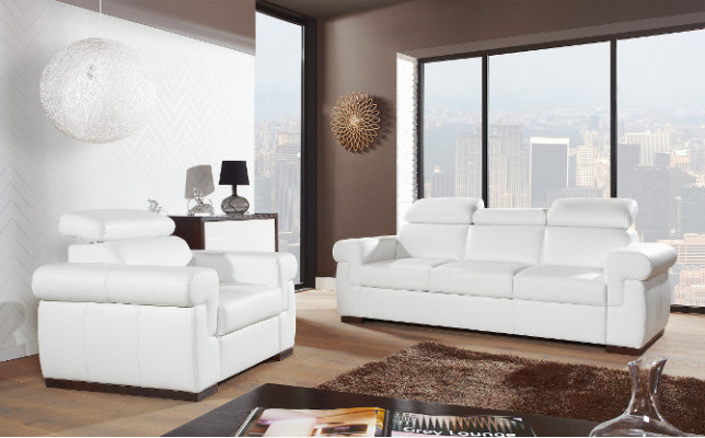 Set di divani in vero cuoio 3+1 posti, divano moderno, design di divani imbottiti.