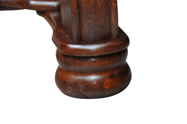 Tavolino da salotto in legno massello realizzato a mano per divano da soggiorno.