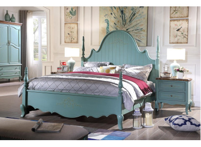 Sanfte suite di mobili da camera blu in legno massello in stile country.