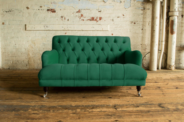 Chesterfield divano imbottito in pelle a 2 posti, stile moderno in tessuto verde.