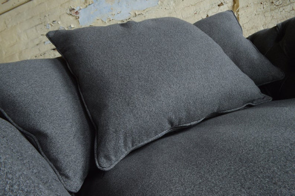 Chesterfield Design Divano Poltrona Divano Imbottito Tessuto di lusso Divano 1 Posto #110