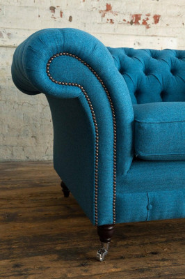 Divano Chesterfield in tessuto con design, poltrona, divano imbottito in tessam, sedile con posti a sedere.