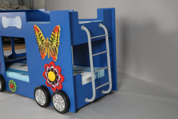 Letto a castello per bambini blu in legno, mobili letto a castello stile auto dei pompieri elegante.