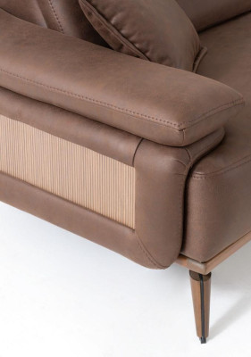 Divano in pelle marrone, design 3 posti, divano imbottito, mobili moderni per il soggiorno.
