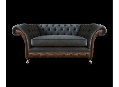 Materasso singolo Chesterfield grigio-marrone in stile tessuto per il soggiorno.