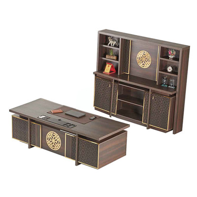 Set da ufficio 3 pezzi in marrone monocolore con scrivania, credenza e libreria.    Set da ufficio 3 pezzi in marrone monocolore con scrivania, credenza e libreria.