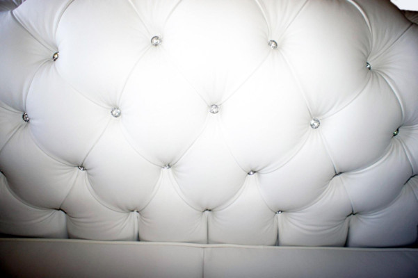 Chesterfield 3 posti con funzione letto divano divano set di imbottiture nuovi!!