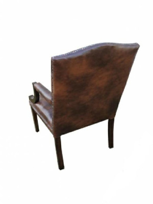 Antico trono Poltrona reale Chesterfield imitazione 1500 Sedia da cavaliere Divano Sofa