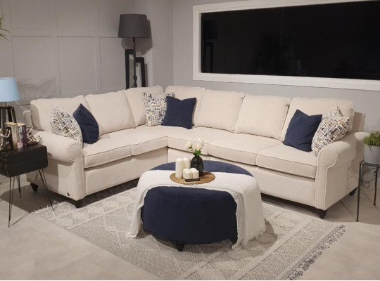 Divano angolare a forma di L, design moderno, divani da soggiorno di lusso, arredamento nuovo.
