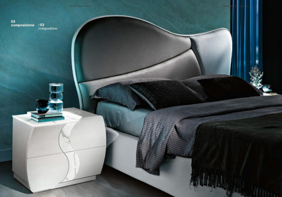 Camera da letto Letto Comodino Cassettiera Specchio Set lusso doppio 5 pezzi. Nuovo