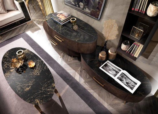 Set da soggiorno: design con 2 comò, mensola a muro, parete attrezzata, armadi, 4 pezzi.